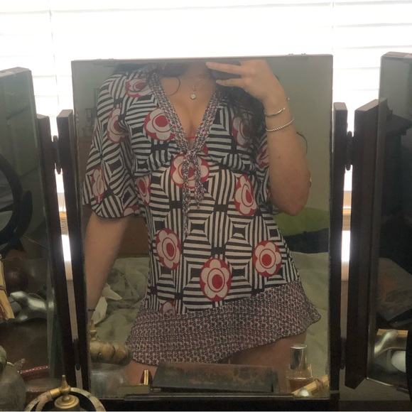 Semi sheer geometric floral coverup dress/top - Picture 6 of 6